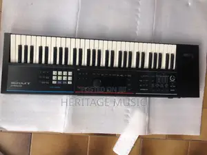 Roland Juno DS61
