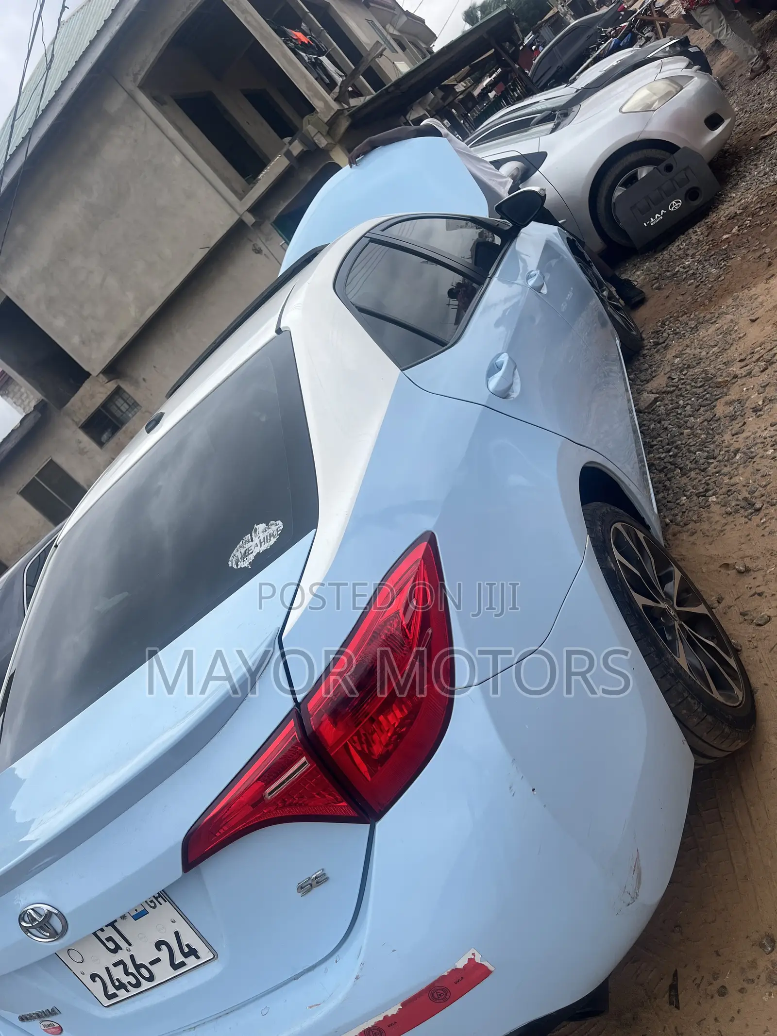Toyota Corolla SE 4dr Sedan (1.8L 4cyl Manual) 2017 Green
