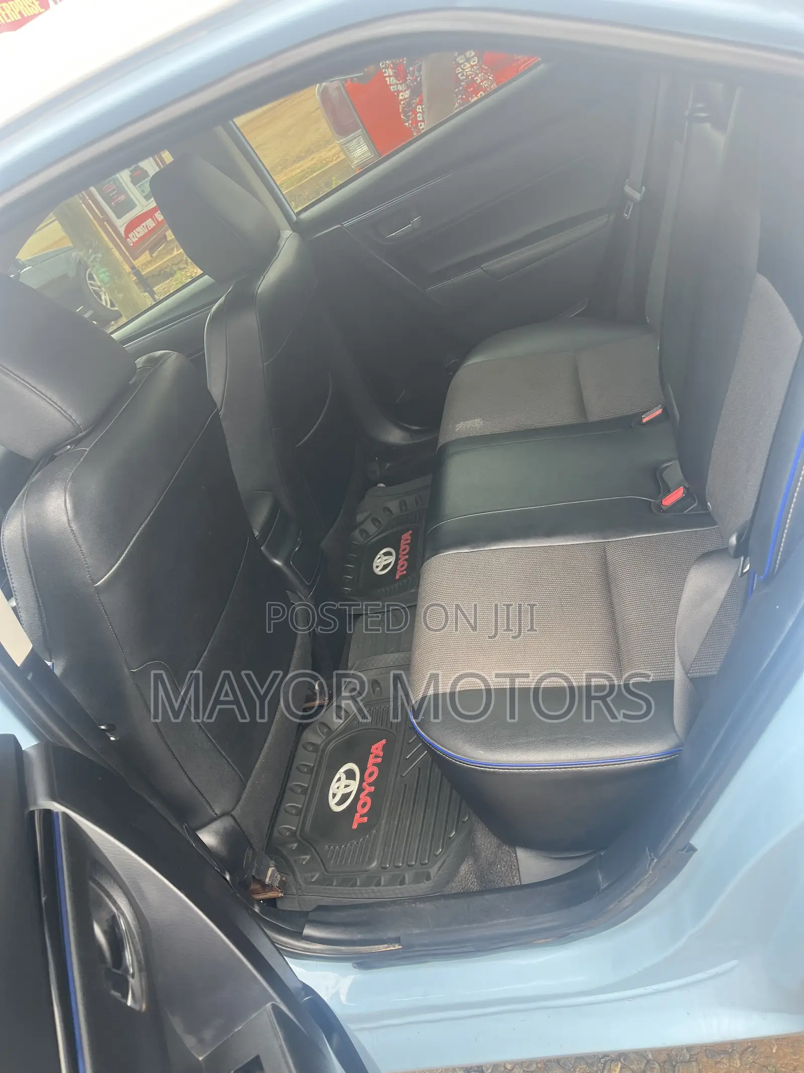 Toyota Corolla SE 4dr Sedan (1.8L 4cyl Manual) 2017 Green
