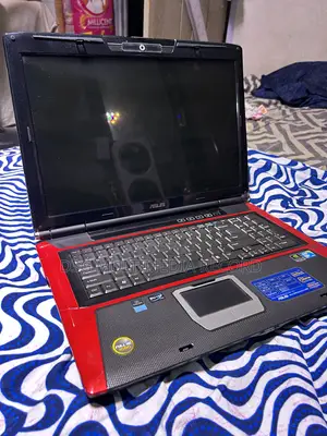 Laptop Asus G71G 8GB Intel Core 2 Quad HDD 500GB
