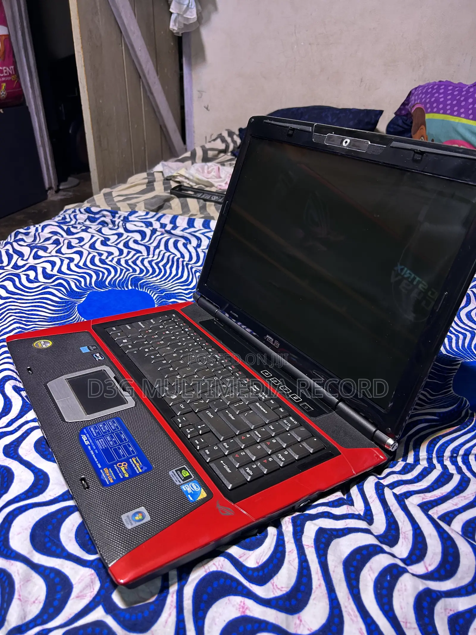 Laptop Asus G71G 8GB Intel Core 2 Quad HDD 500GB