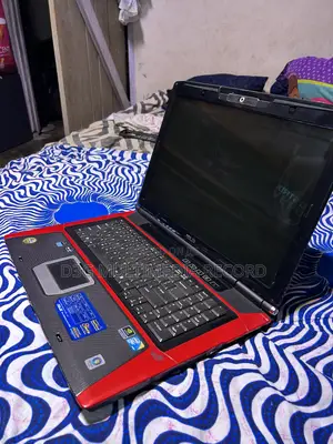 Laptop Asus G71G 8GB Intel Core 2 Quad HDD 500GB