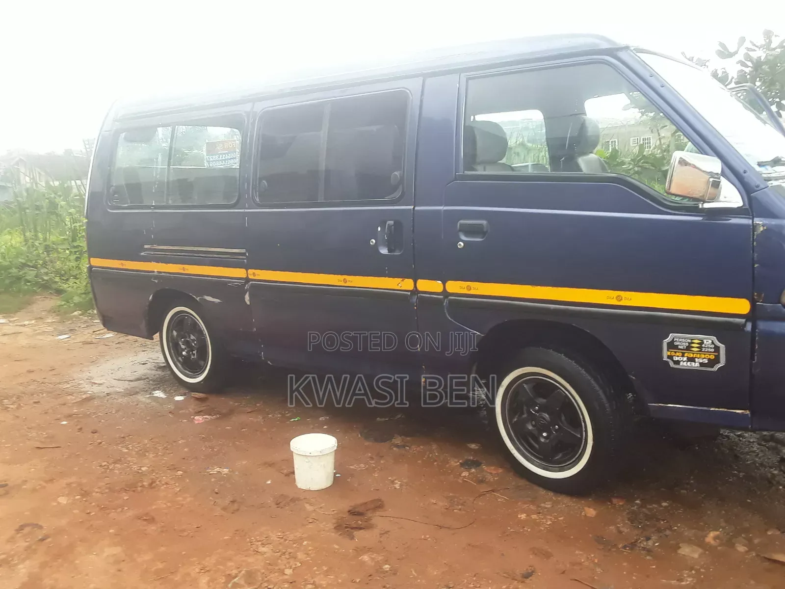 Hyundai H-100 2004 Blue