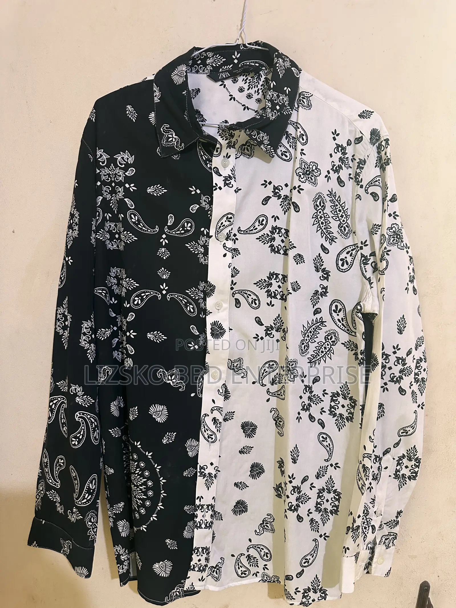 Original Zara Black . White Long Sleeves Shirt