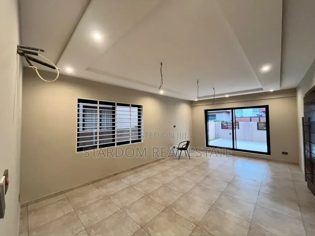 3bdrm Duplex in Oyarifa, Ghana Flag for rent