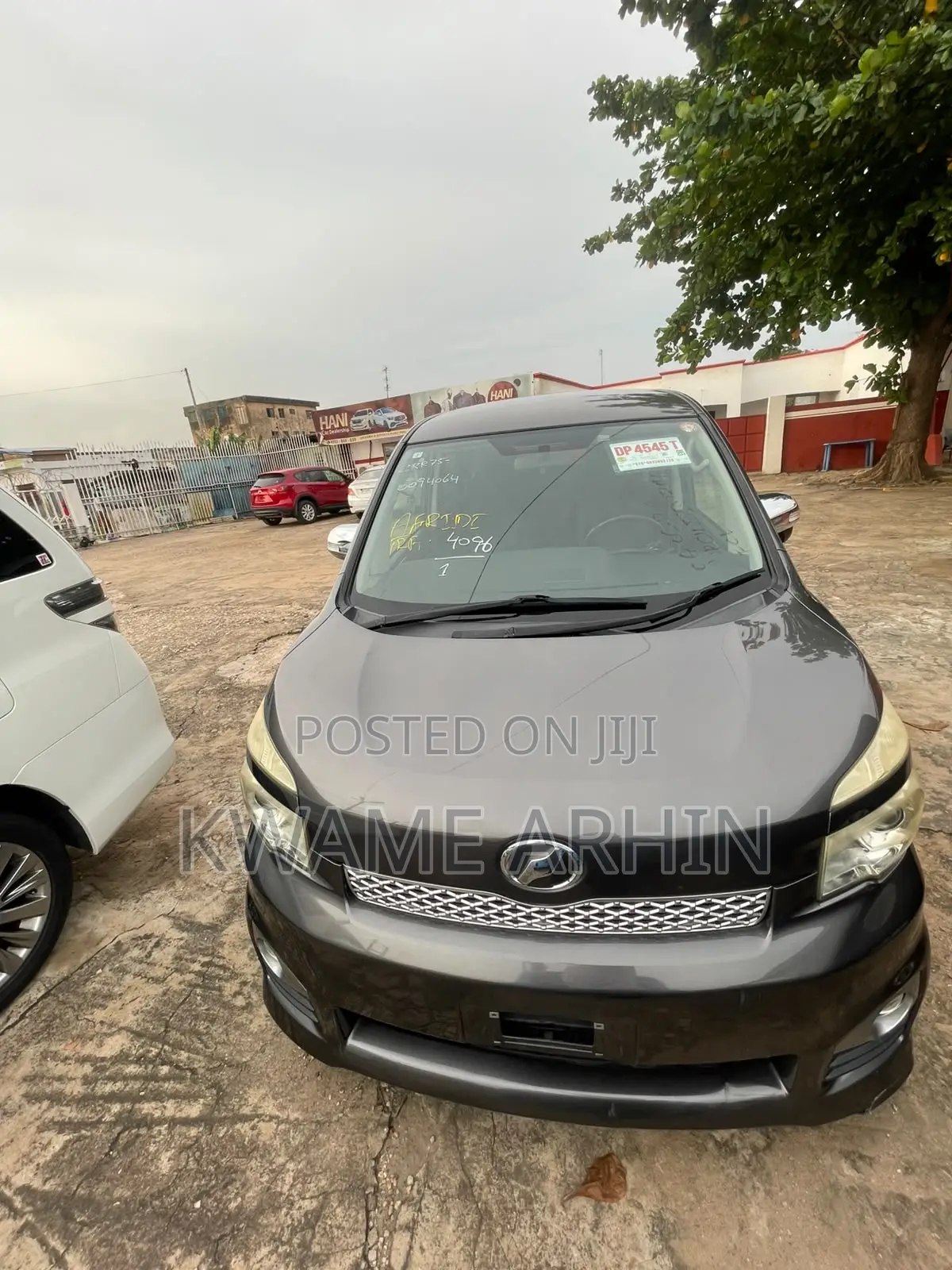 Toyota Voxy ZS Kirameki II 4WD 7-Seater 2012 Gray