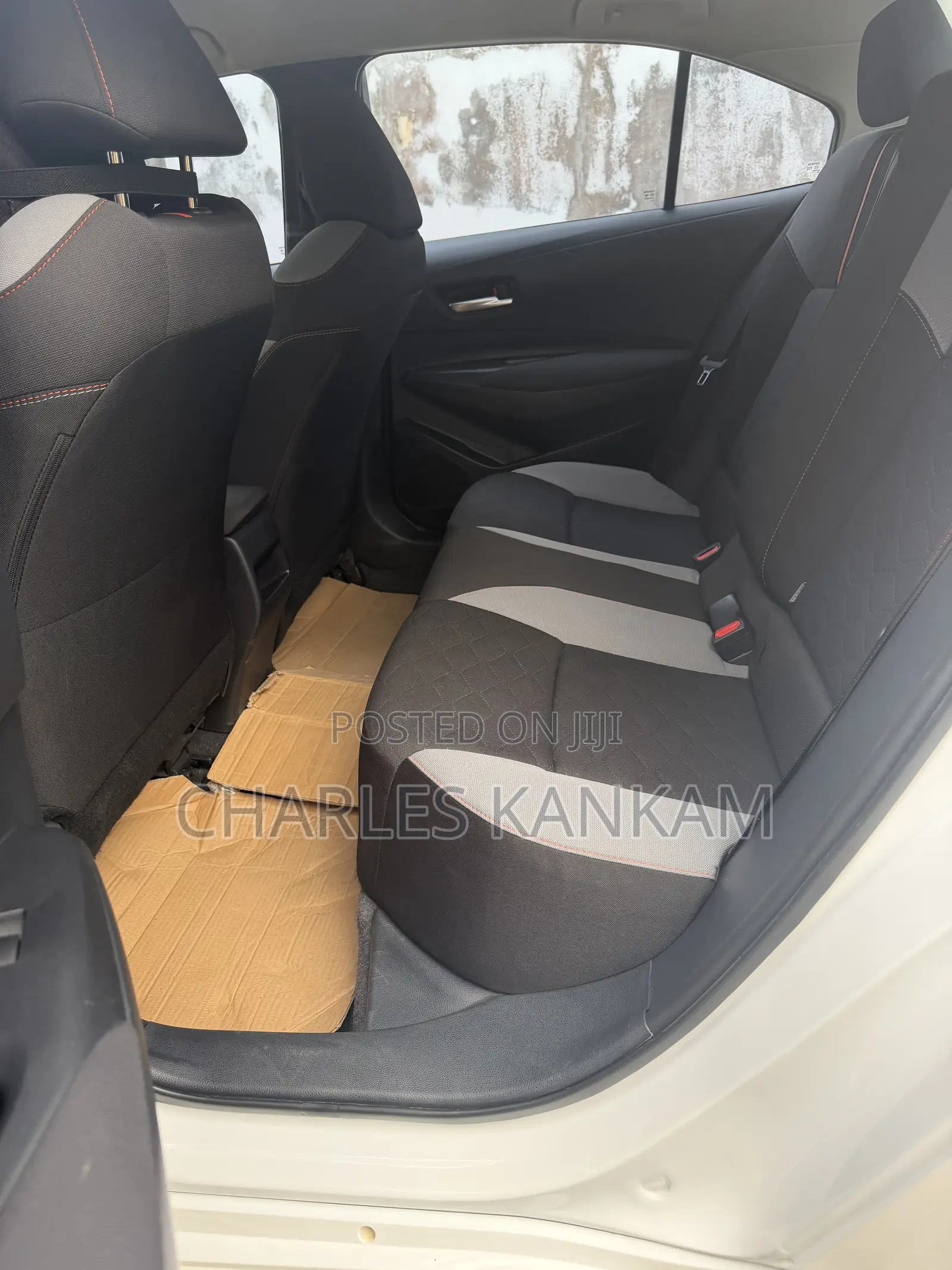Toyota Corolla LE 2024 White