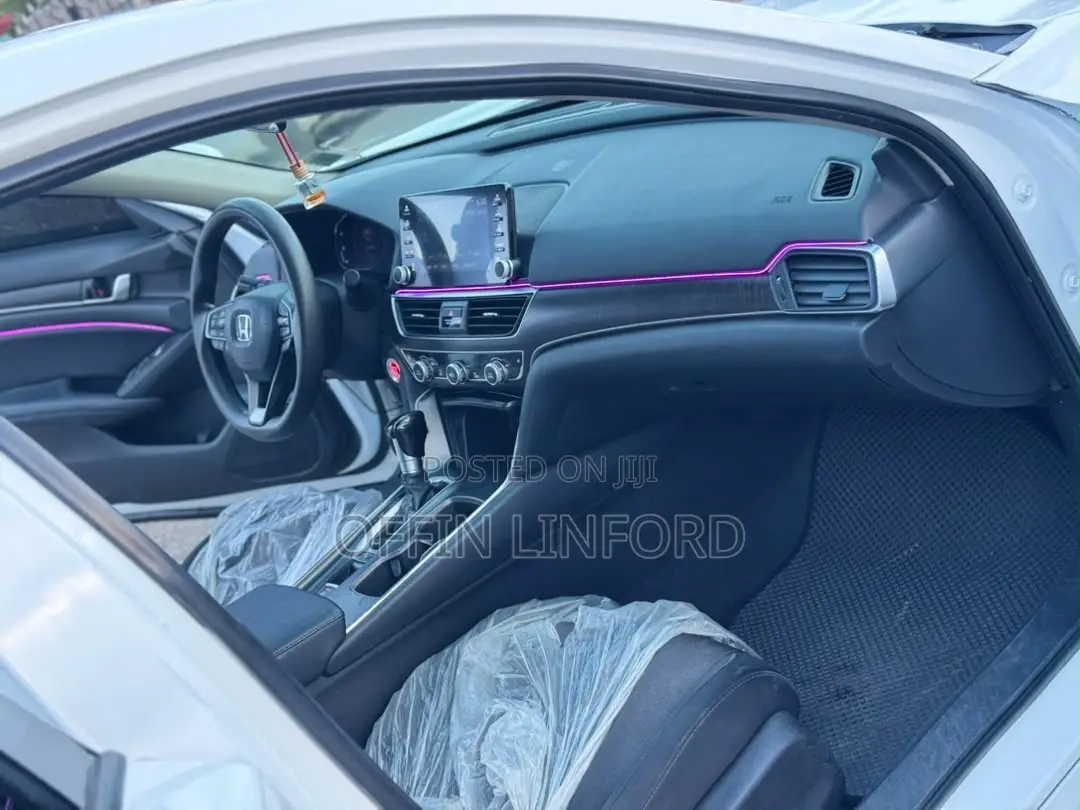 Honda Accord Sport 2018 White