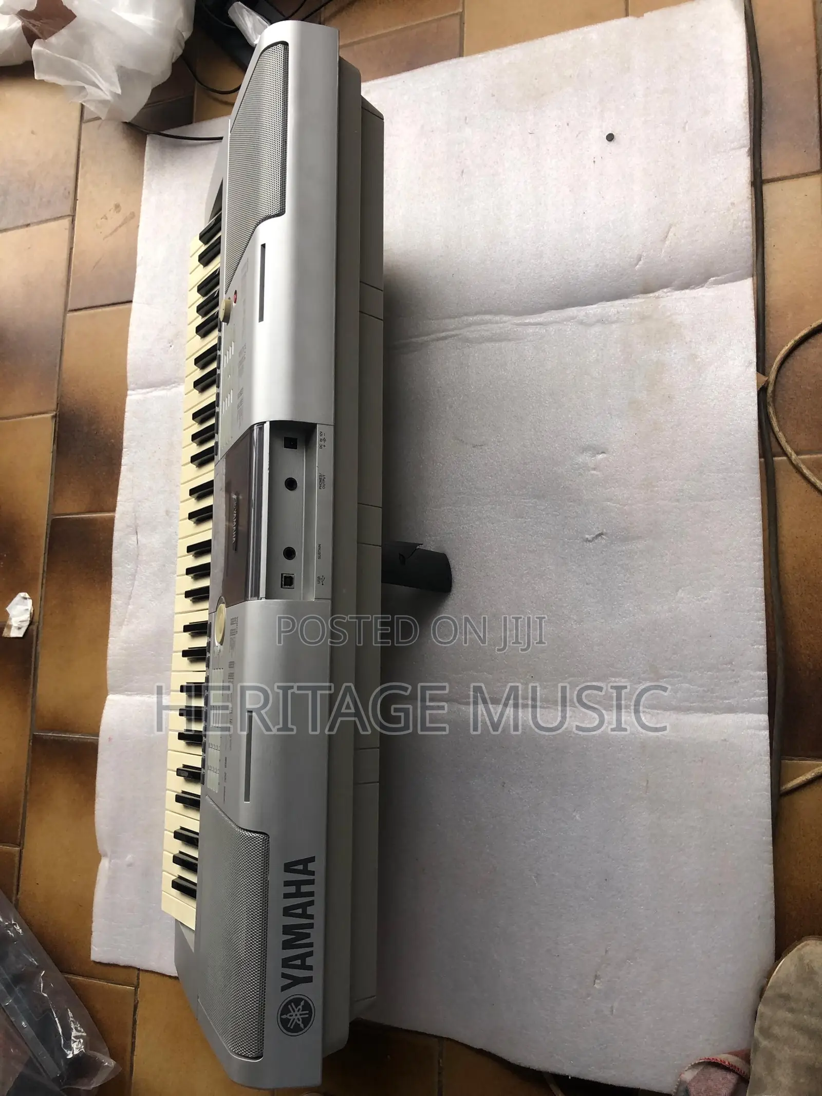 Yamaha E295