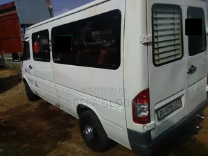 Mercedes-Benz Sprinter 2021 White