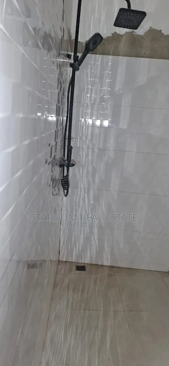 2bdrm Apartment in Teshie Rasta for rent