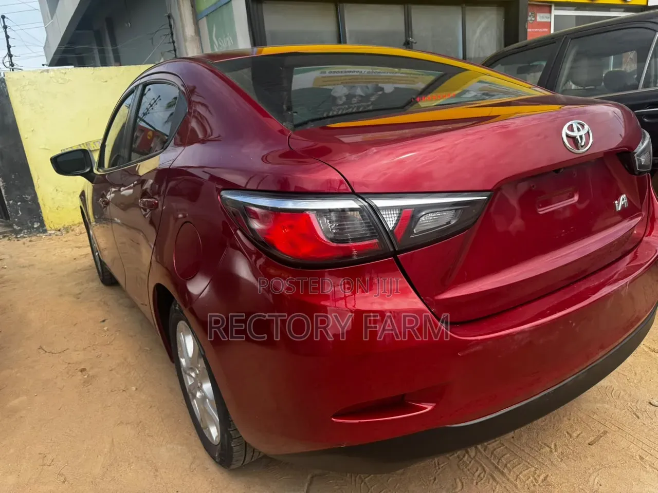 Toyota Yaris iA 1.5 FWD 2018 Burgundy