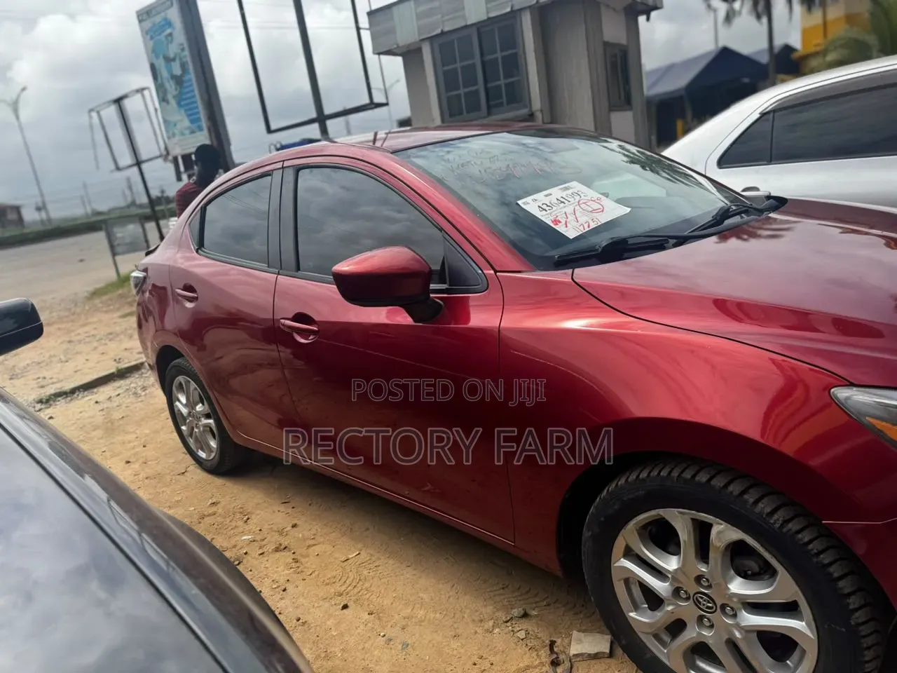 Toyota Yaris iA 1.5 FWD 2018 Burgundy