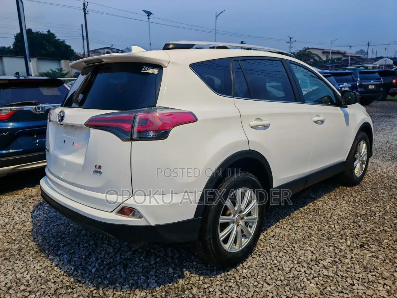 Toyota RAV4 2018 White
