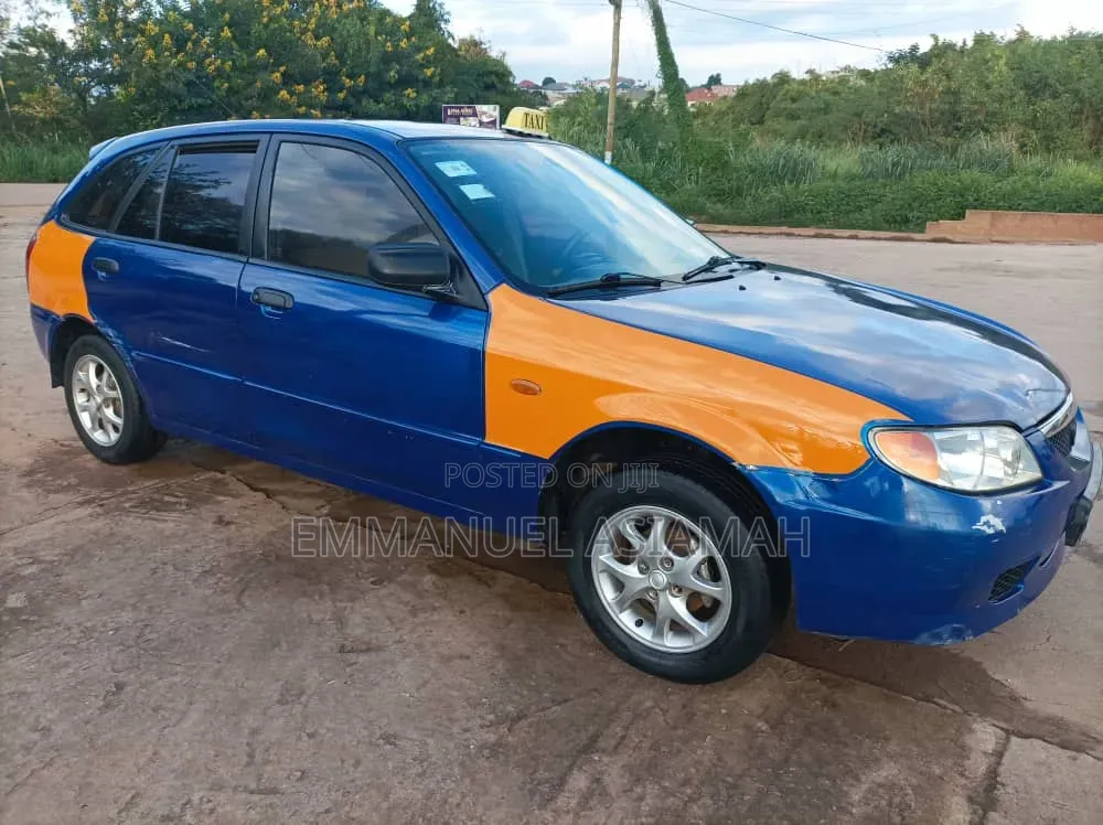 Mazda Demio 2005 Blue