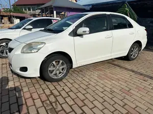 Toyota Belta 2010 White