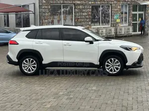 Toyota Frontlander 2022 White