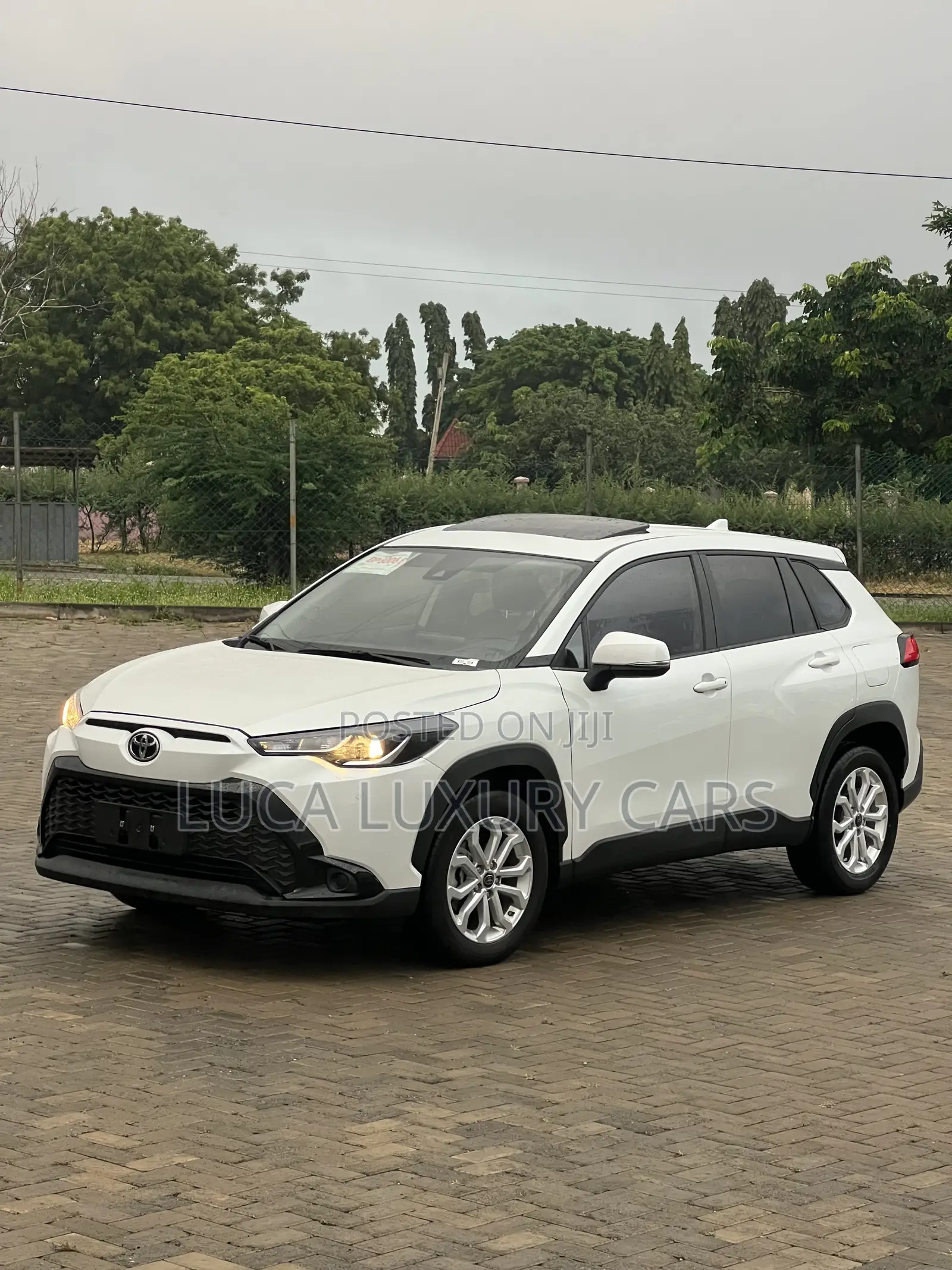 Toyota Frontlander 2022 White