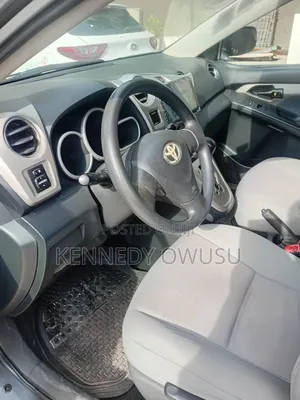 Toyota Matrix 2009 Gray