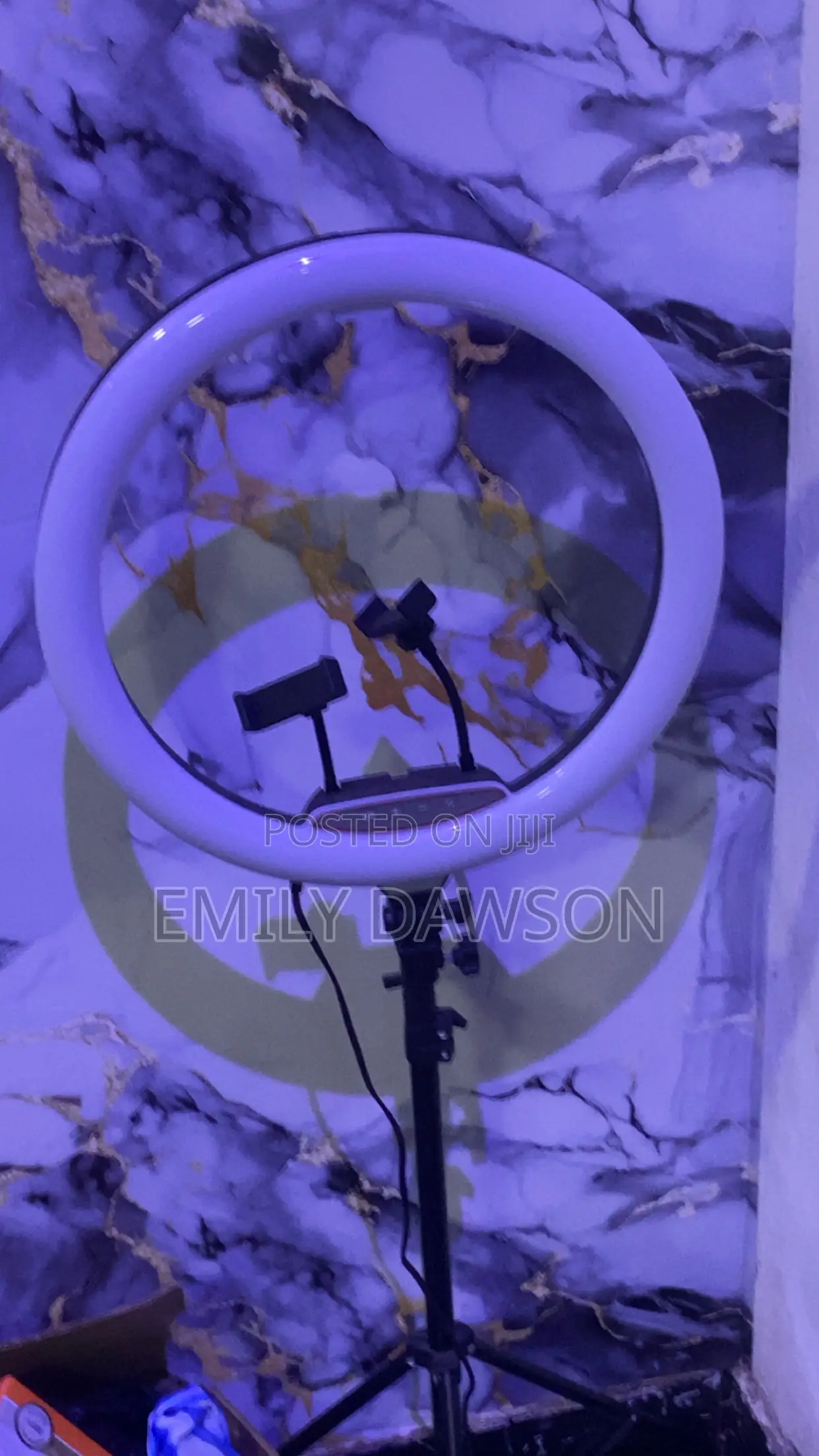 Ring Light ( 18 Inches)