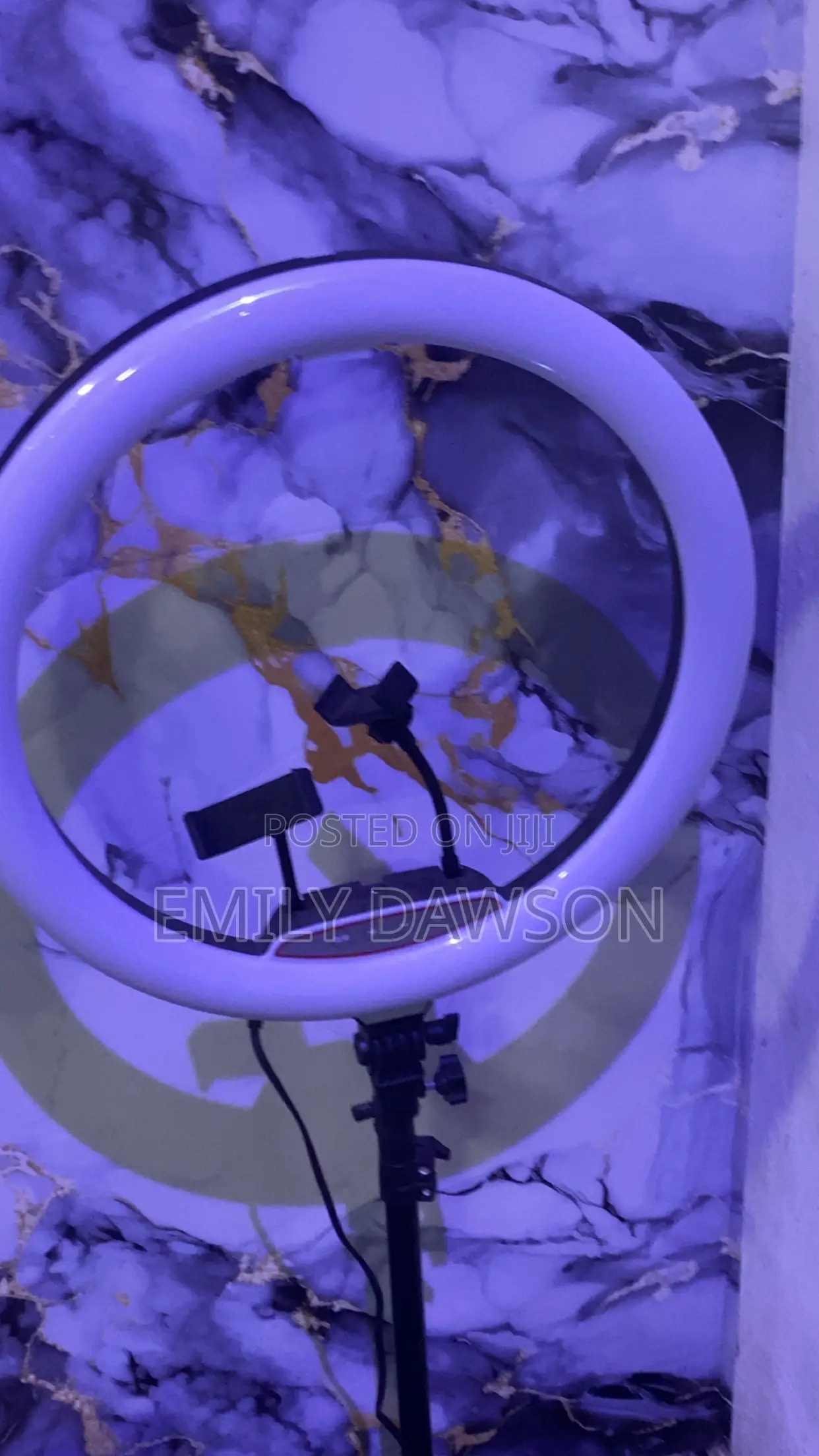 Ring Light ( 18 Inches)