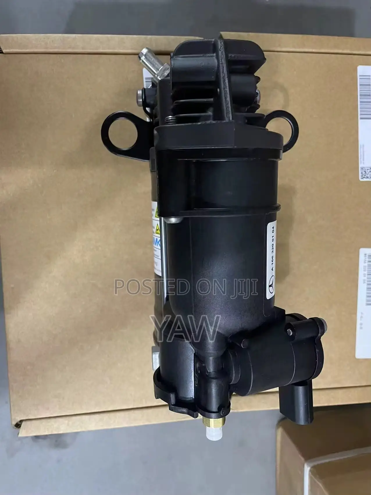 Mercedes-Benz ML W166 Air Suspension Compressor