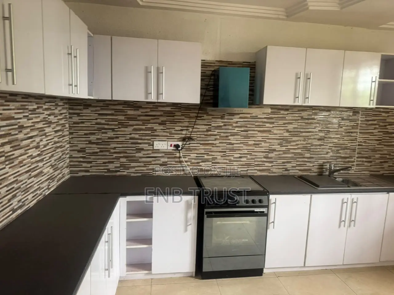 5bdrm Duplex in Achimota, Neoplan for rent