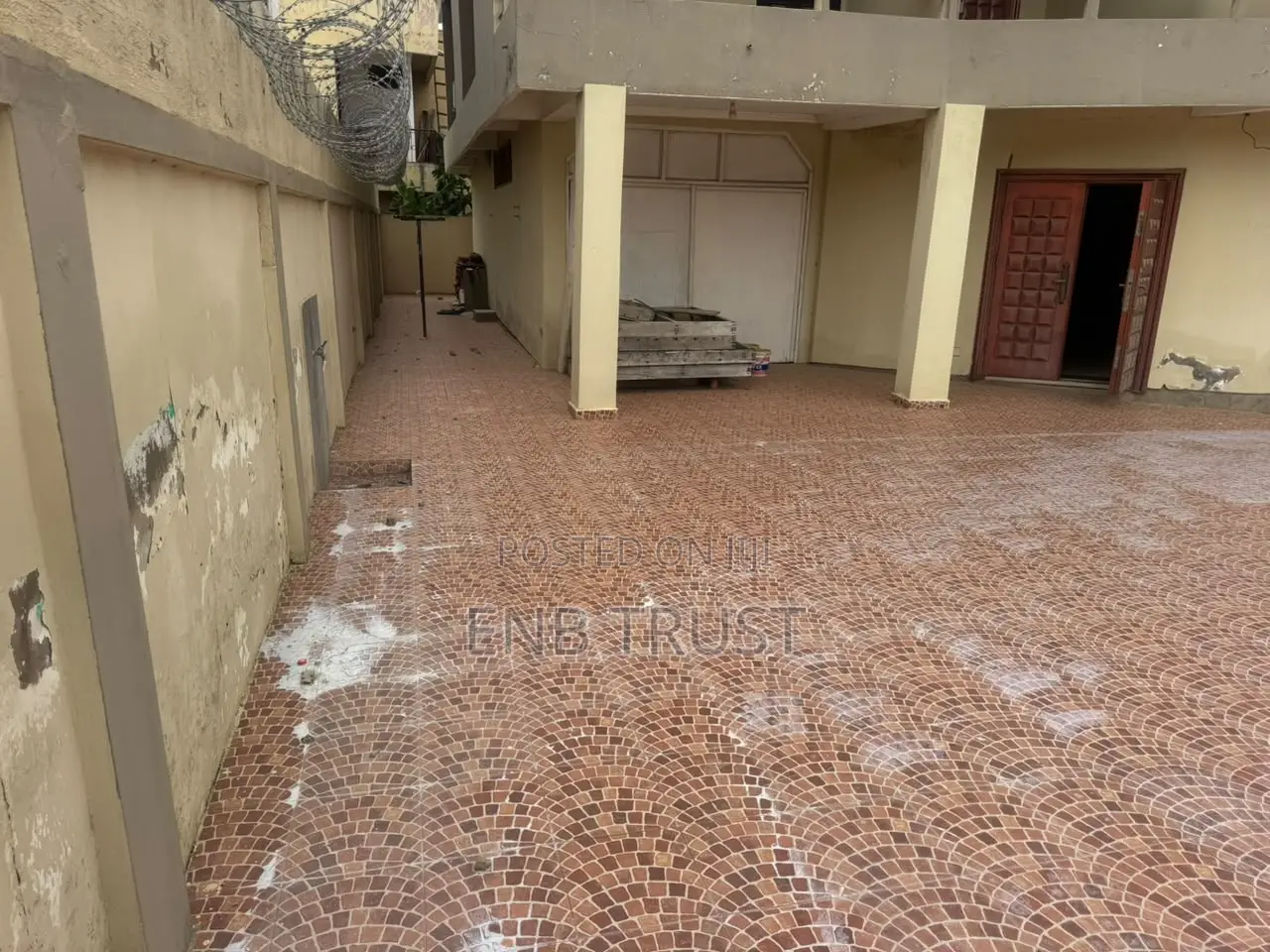 5bdrm Duplex in Achimota, Neoplan for rent
