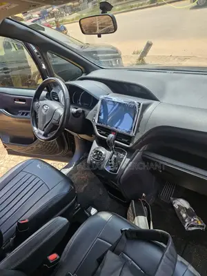 Toyota Voxy 2014 Black