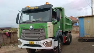 CNHTC Howo Tiper Track 24 Registration
