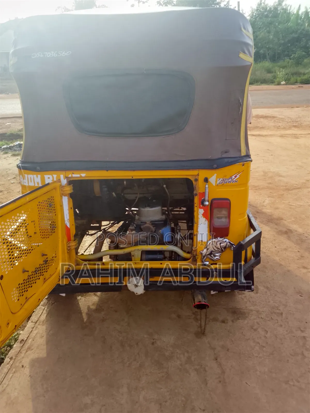 Bajaj RE 2023 Yellow