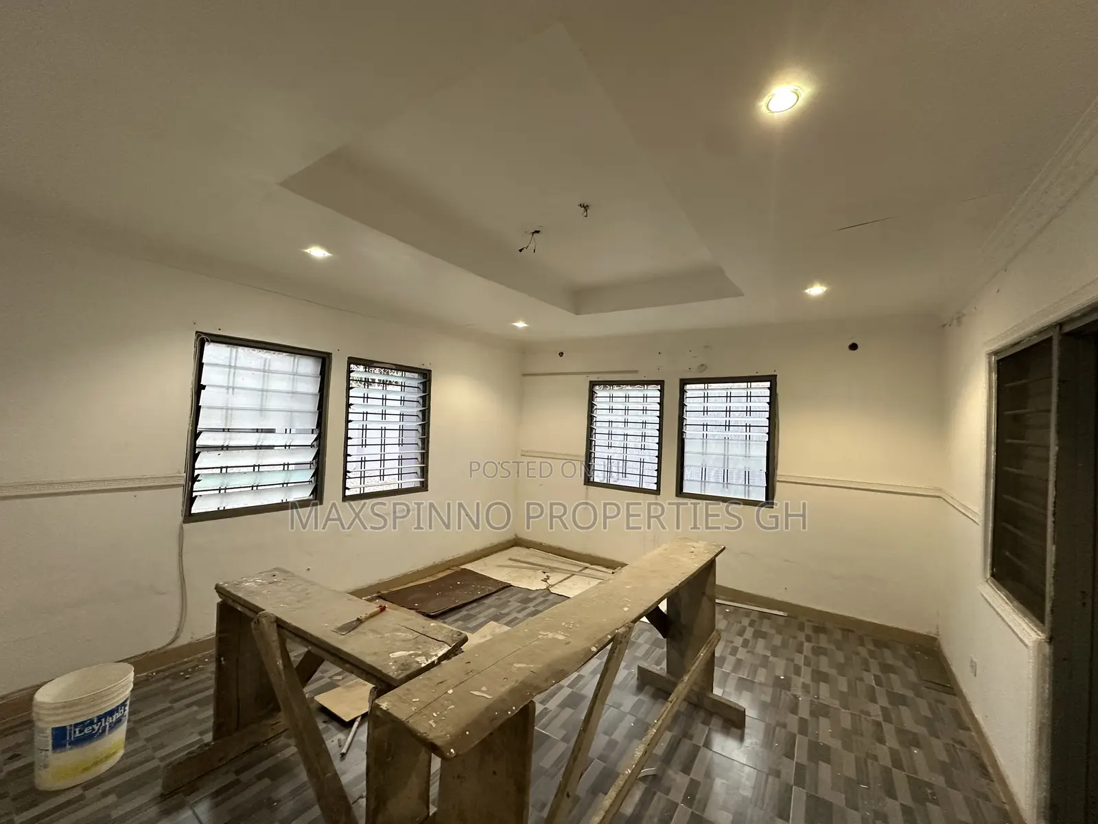 2bdrm Apartment in Maxspinno Properties, Little Roses Area for rent