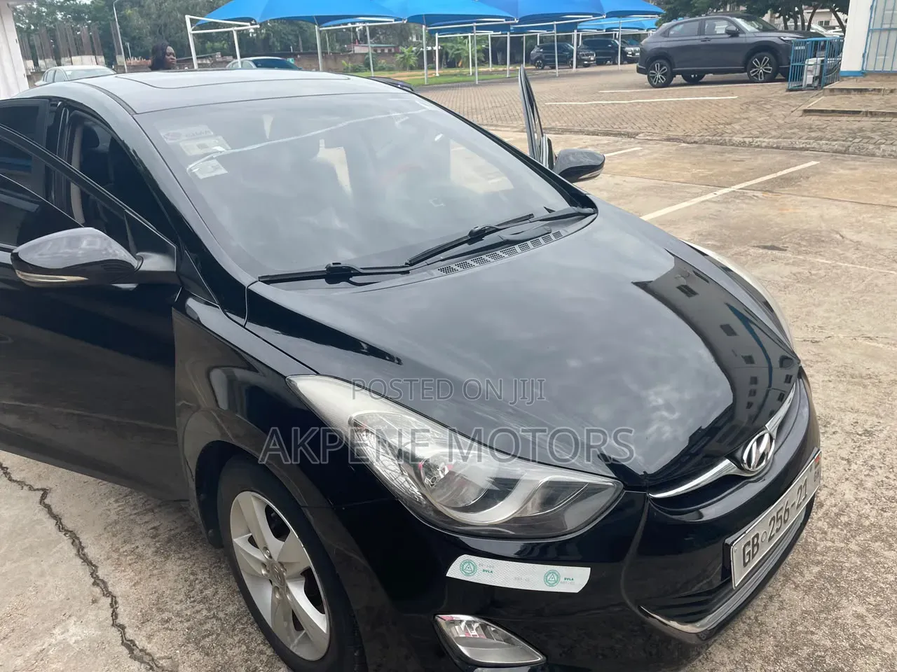 Hyundai Avante 2013 Black