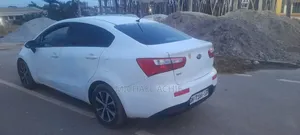 Kia Rio 2013 White