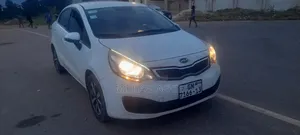 Kia Rio 2013 White