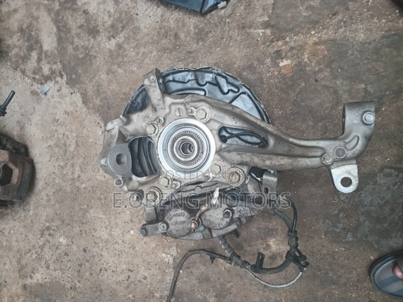 Ford F-150 2020-2026 Front Hub Original Home Used Very Neat Complete