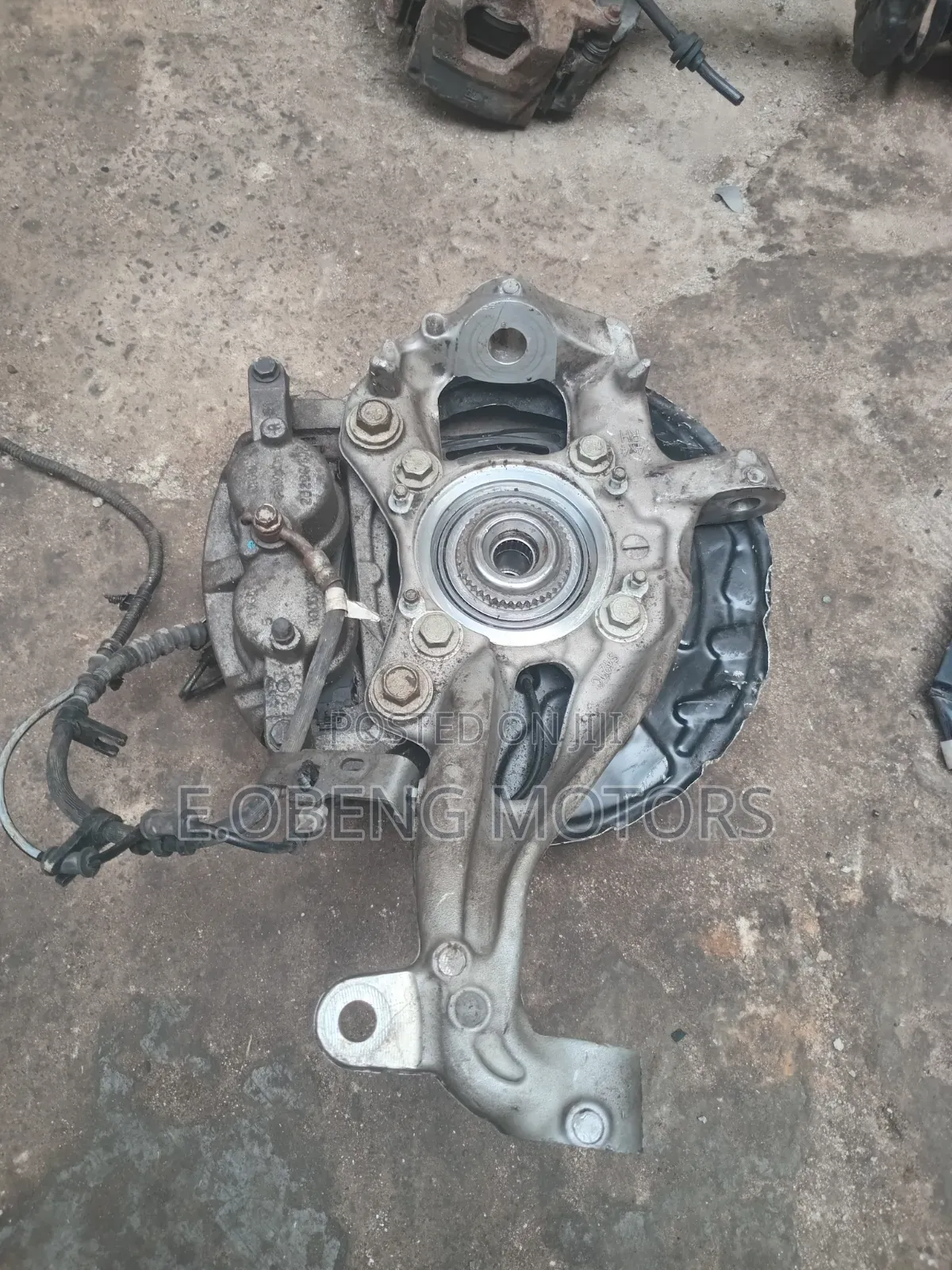 Ford F-150 2020-2026 Front Hub Original Home Used Very Neat Complete