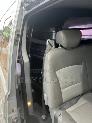 Hyundai Starex 2012 Grey