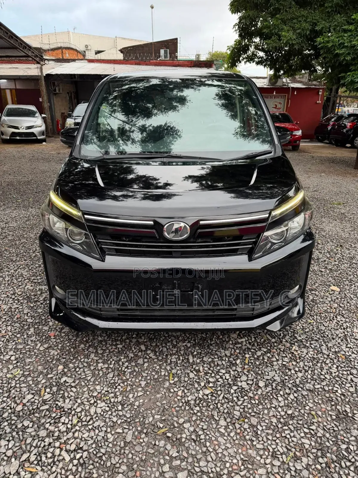 Toyota Voxy 2015 Matt Black