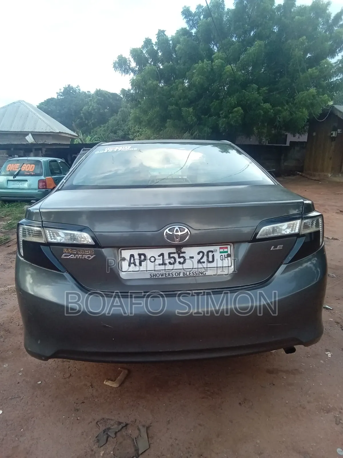 Toyota Camry LE 4dr Sedan w/Prod. End 11/13 (2.5L 4cyl 6A) 2014 Gray