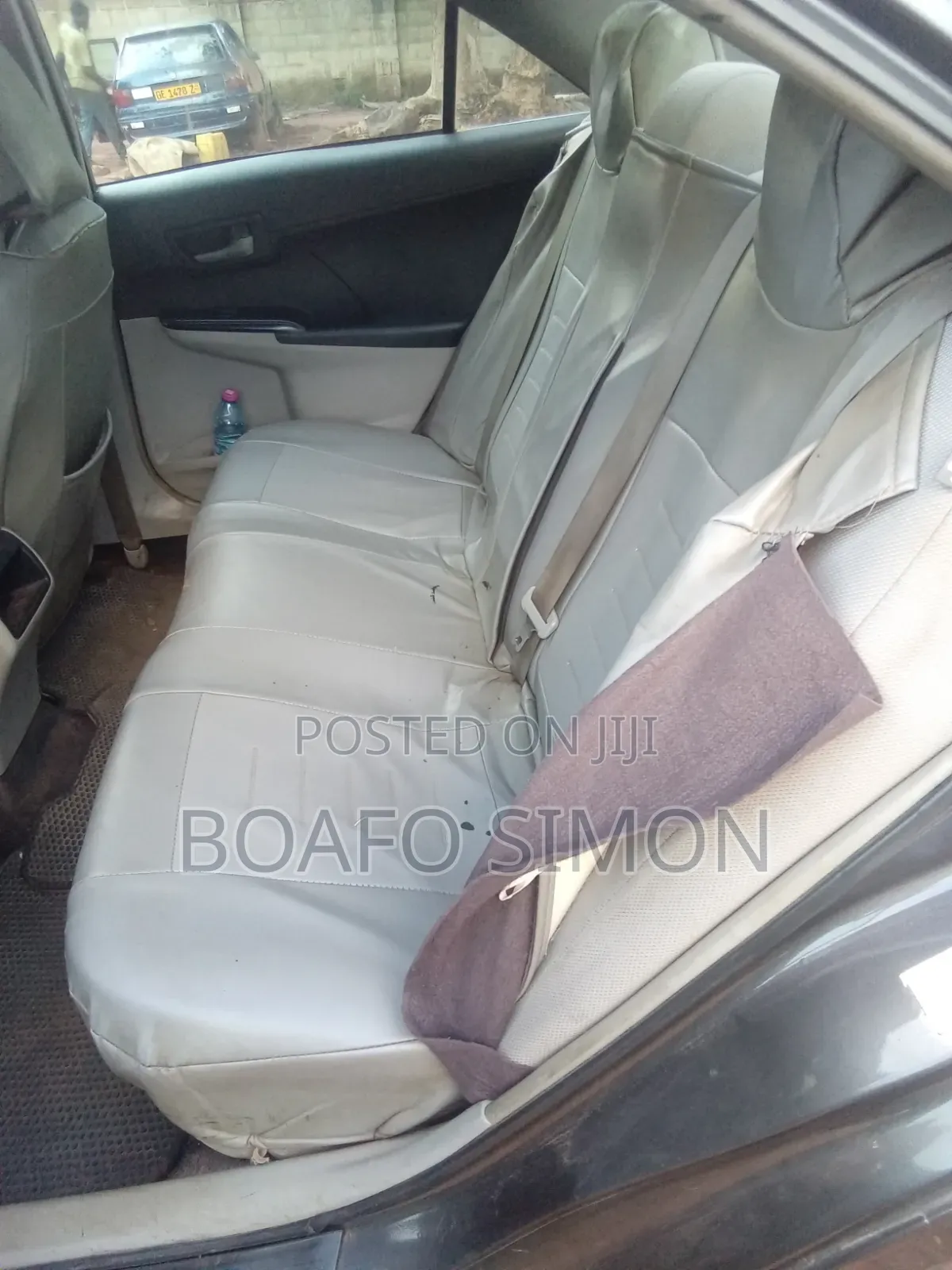 Toyota Camry LE 4dr Sedan w/Prod. End 11/13 (2.5L 4cyl 6A) 2014 Gray