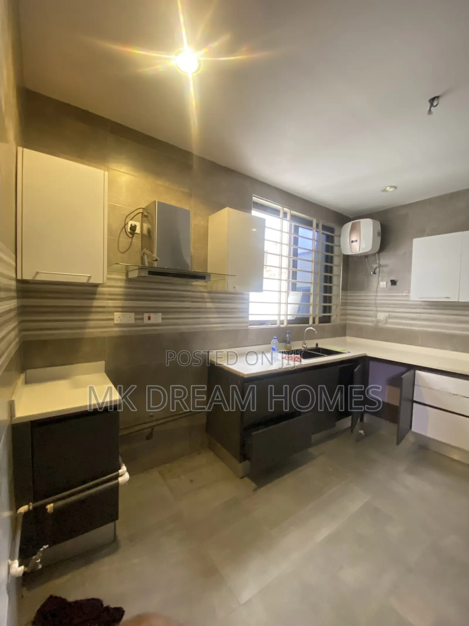 2bdrm Apartment in Lake Side Estate for rent
