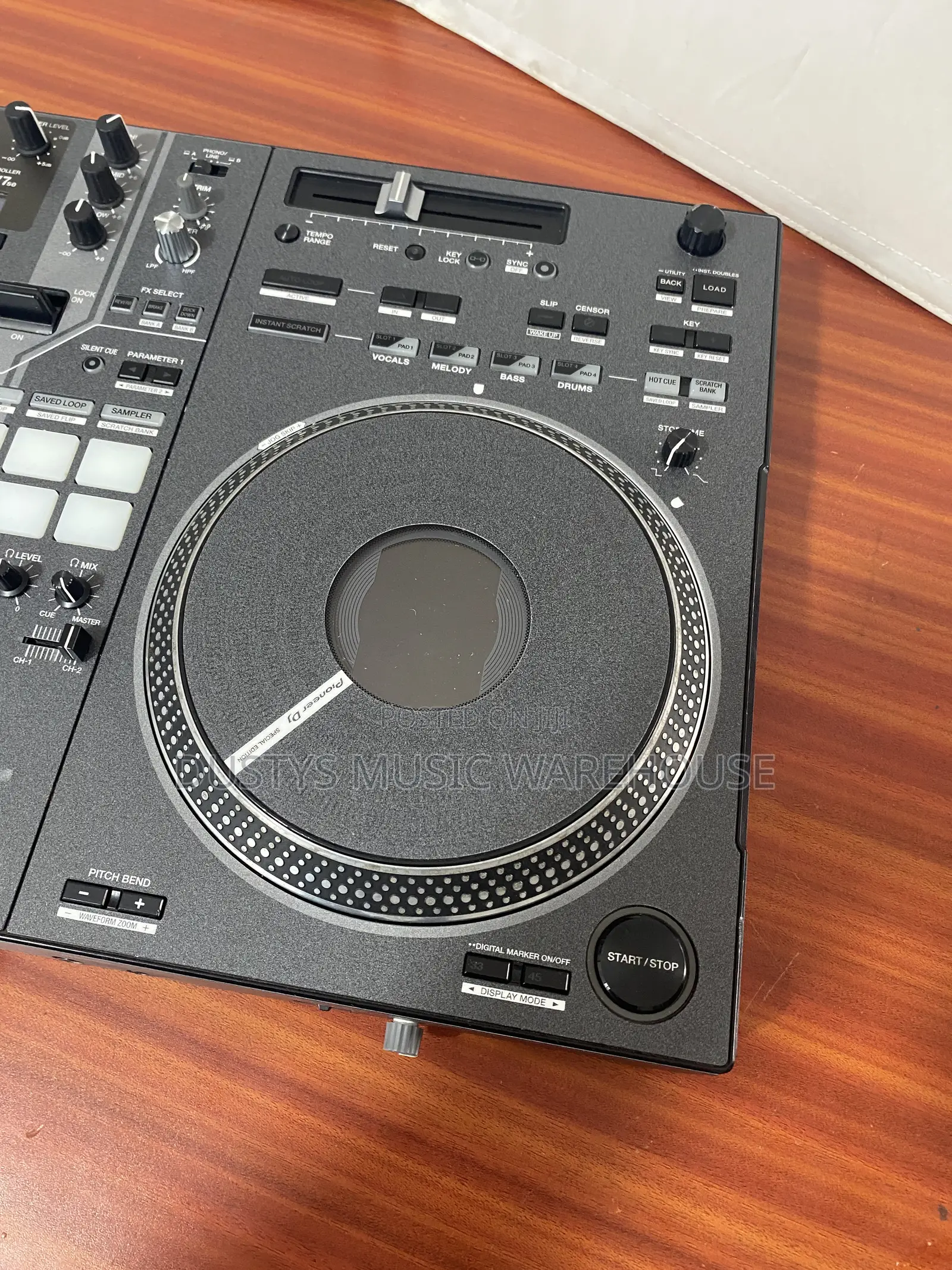 Pioneer DDJ Rev7 Customized