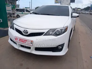 Toyota Camry 2014 White