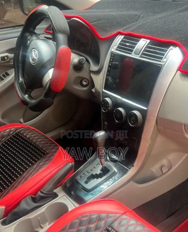 Toyota Corolla 2012 Black