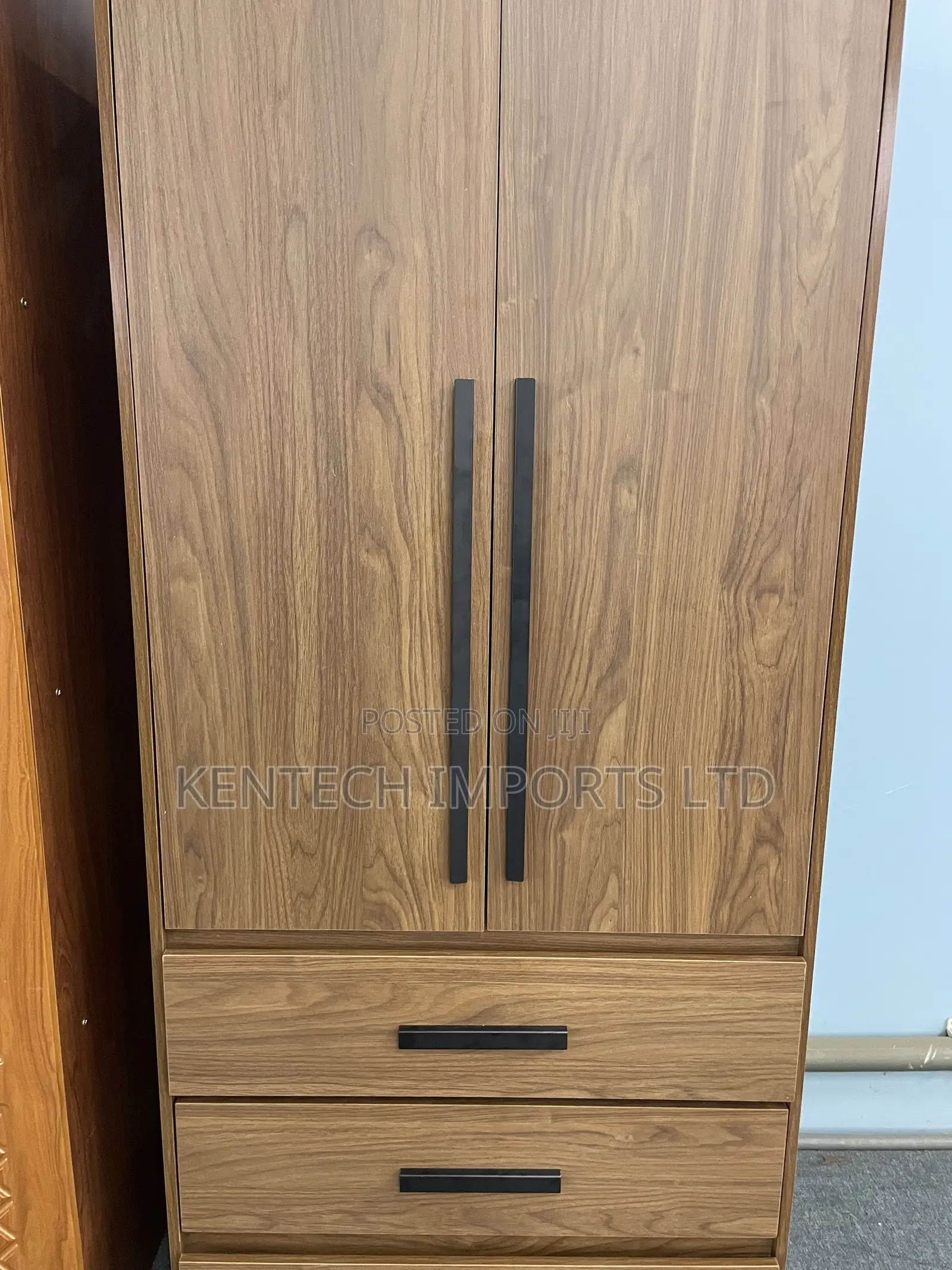 Modern China-Made Wardrobe – Smart Storage at a Great Price