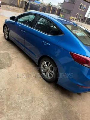 Hyundai Elantra SE 2018 Blue
