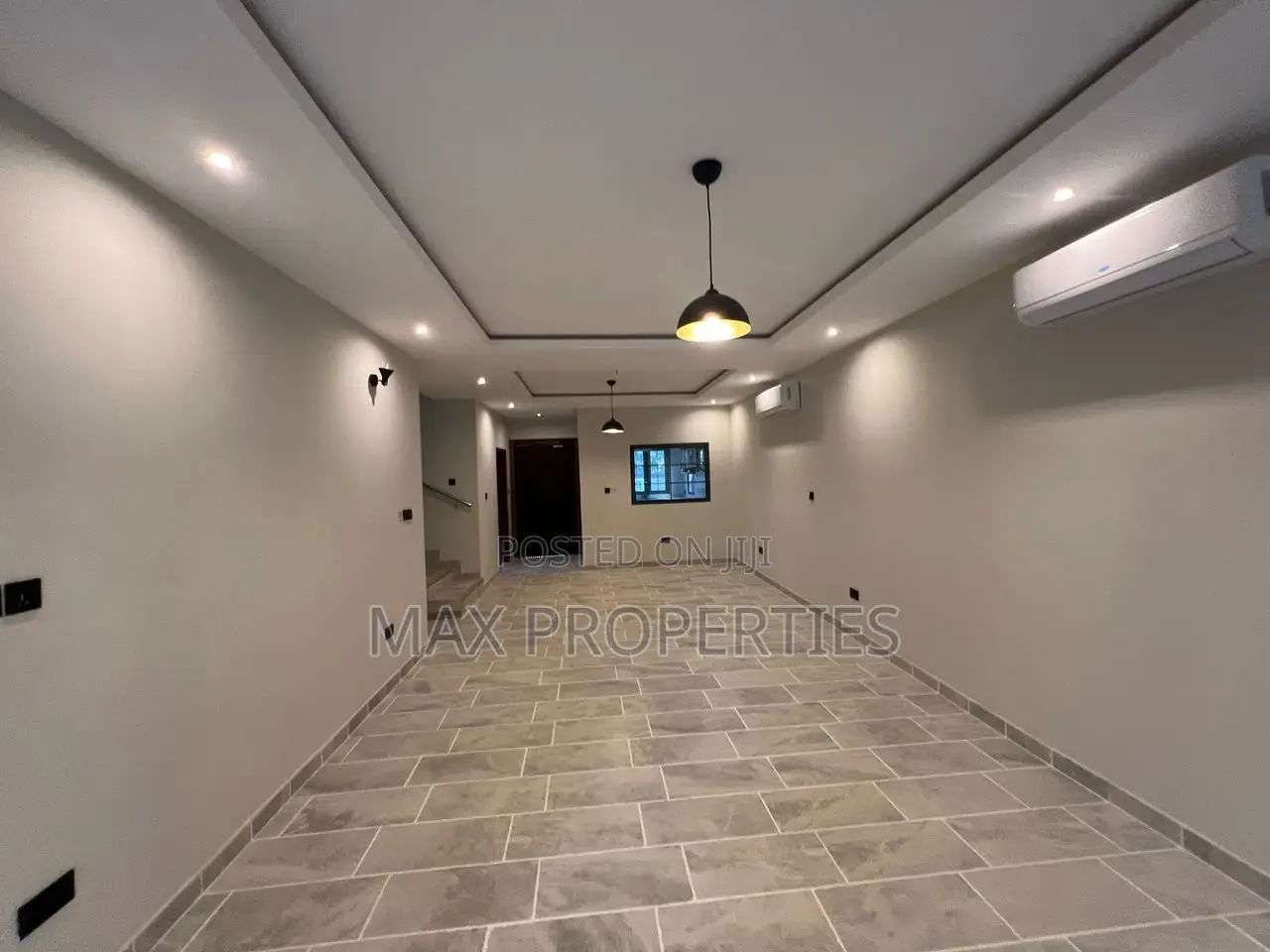 4bdrm Townhouse / Terrace in Tema Metropolitan for rent