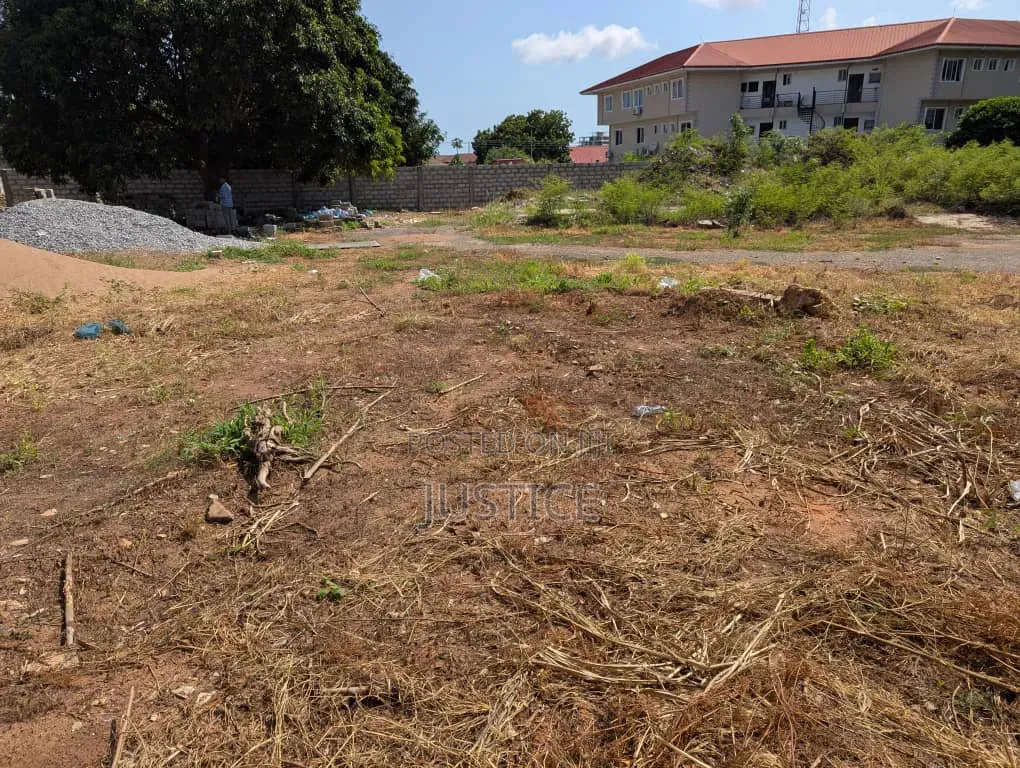 Strategic Located 0.48 Acre Land Cantonments