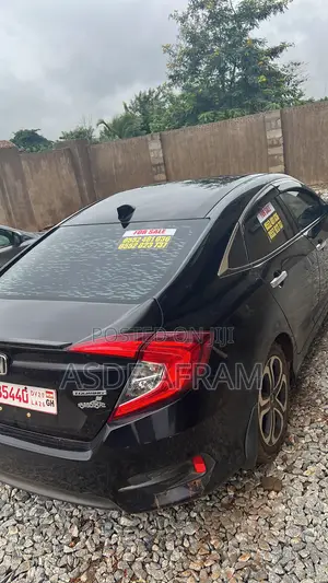 Honda Civic Touring 4dr Sedan (1.5L 4cyl) 2016 Black